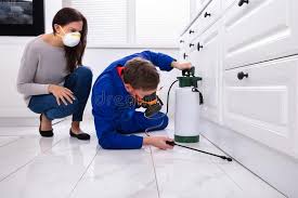 Best Commercial Pest Control  in Wellington, OH